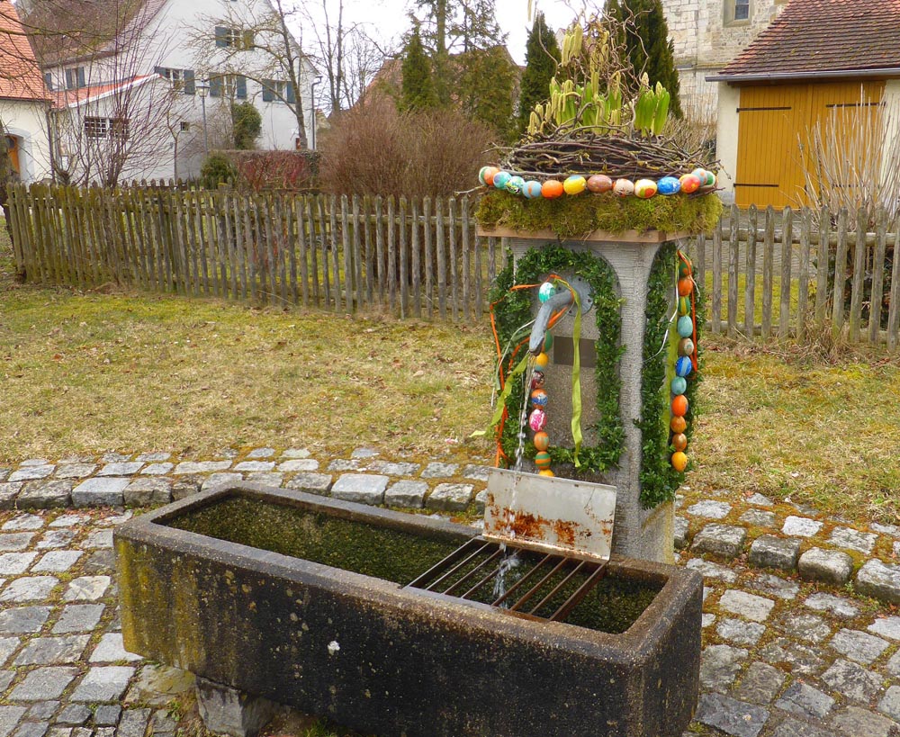 (c) R. Kaußler - Osterbrunnen 2018